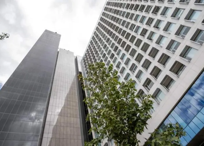 Alluring Views, Luxuriously Appointed In Polanco